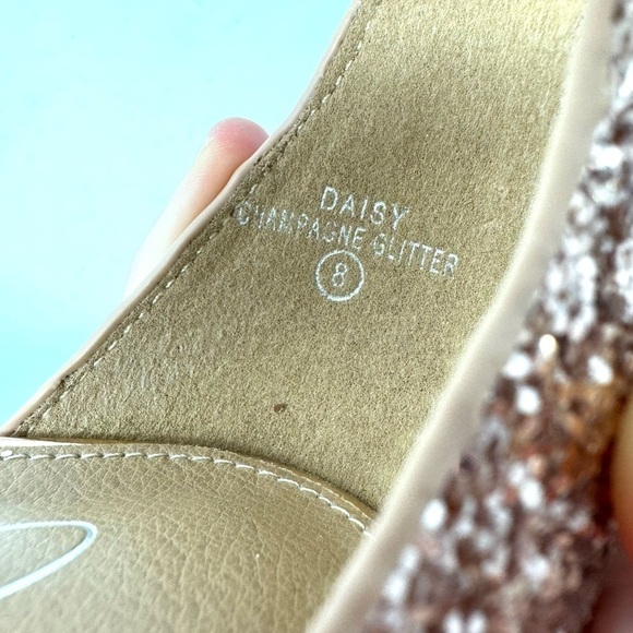 J. Adam’s Daisy Champagne Glitter block heel sandals 8 - Picture 8 of 10